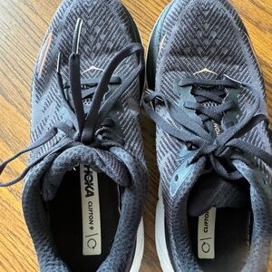 Women’s Hoka Clifton 9